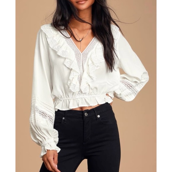 Ivory lace top - Picture 2 of 7